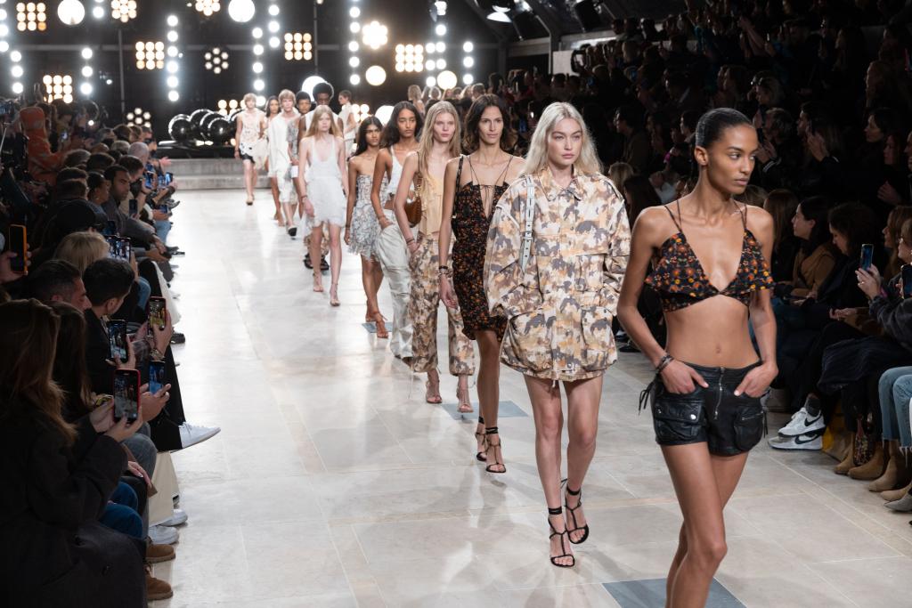 Top Trending Fashion Moments from This Week’s Runways