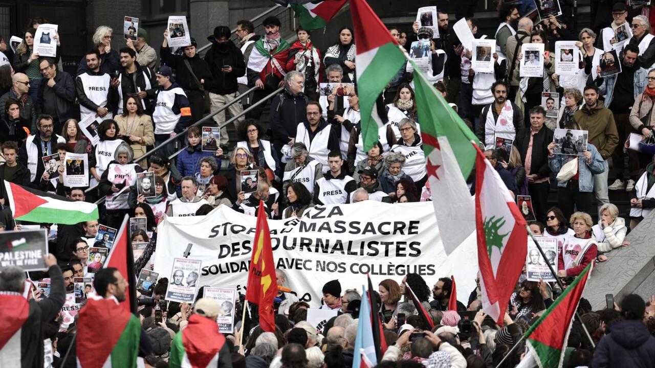Journalists Rally for Press Freedom in Global Campaign