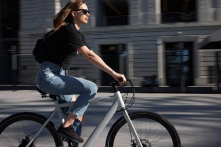Electric Bikes and Smart Cities: A Growing Pair