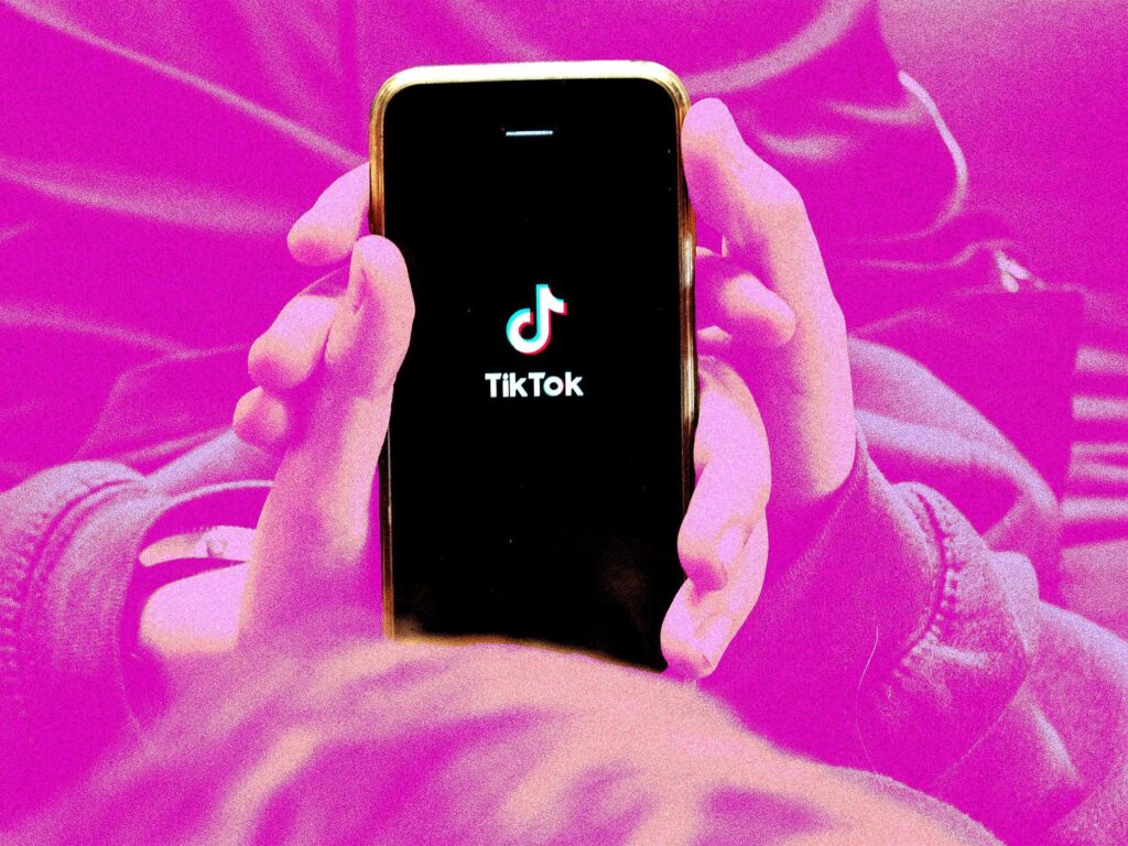 The App That Lets You Time Travel — Trending on TikTok