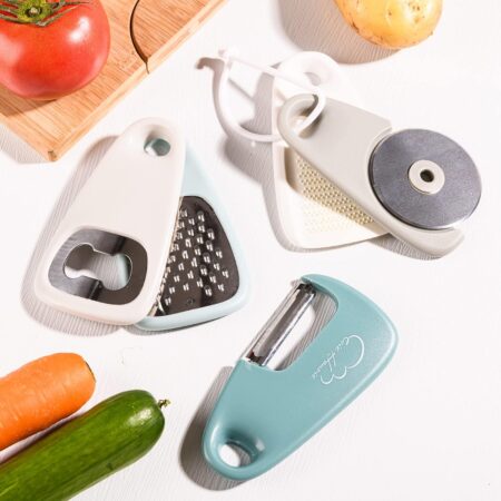 Essential Kitchen Gadgets That Save Space and Time