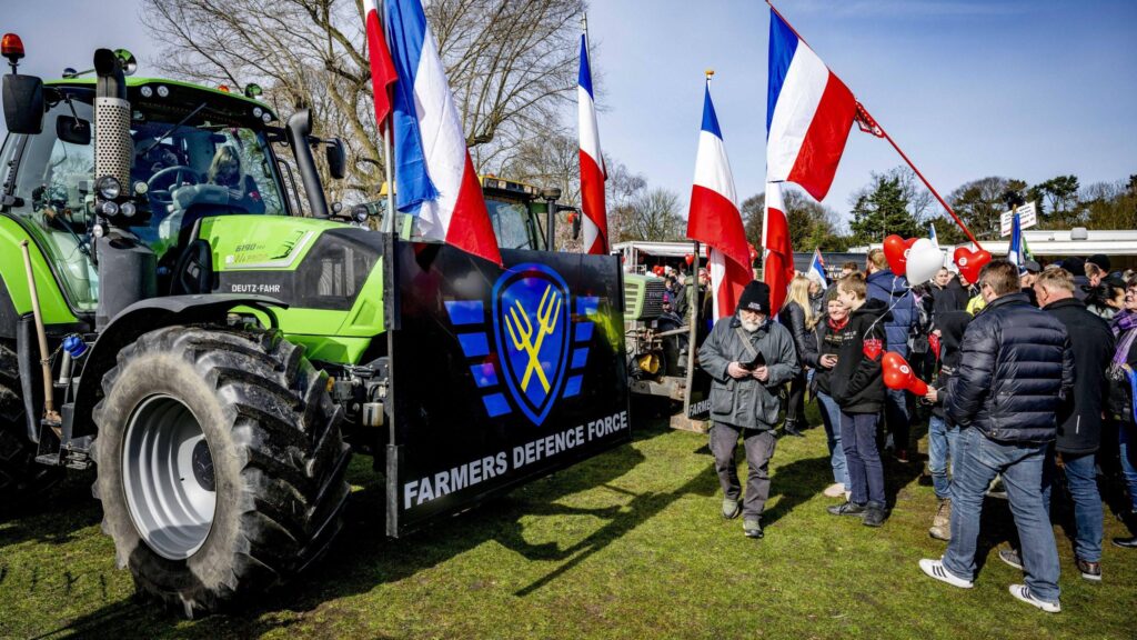 Dutch Farmers Protest Environmental Policies Again