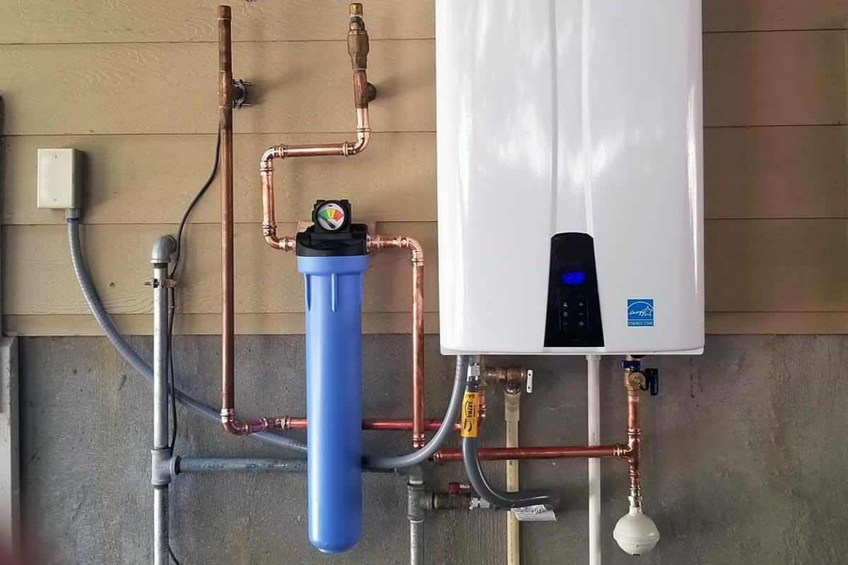 Recognizing the Early Warning Signs of a Failing Water Heater