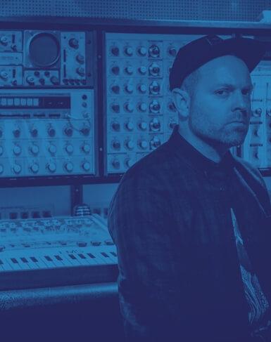 How Technology Shapes the Sound and Performance of Influential DJs