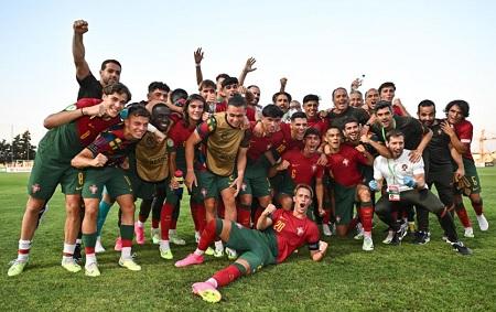 How National Teams Are Integrating Youth for Long-Term Success