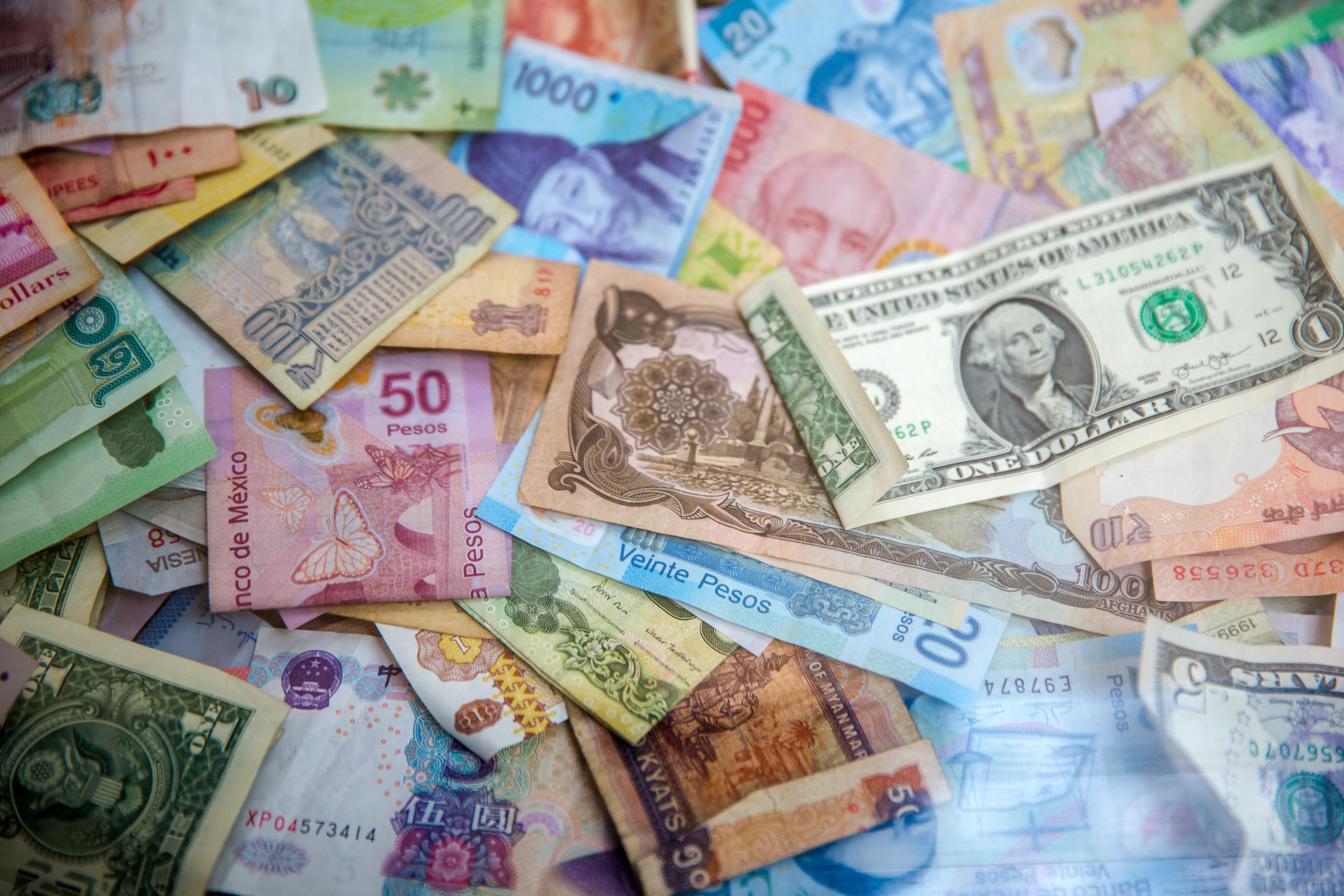 Practical Tips for Investors Looking to Diversify Currency Exposure