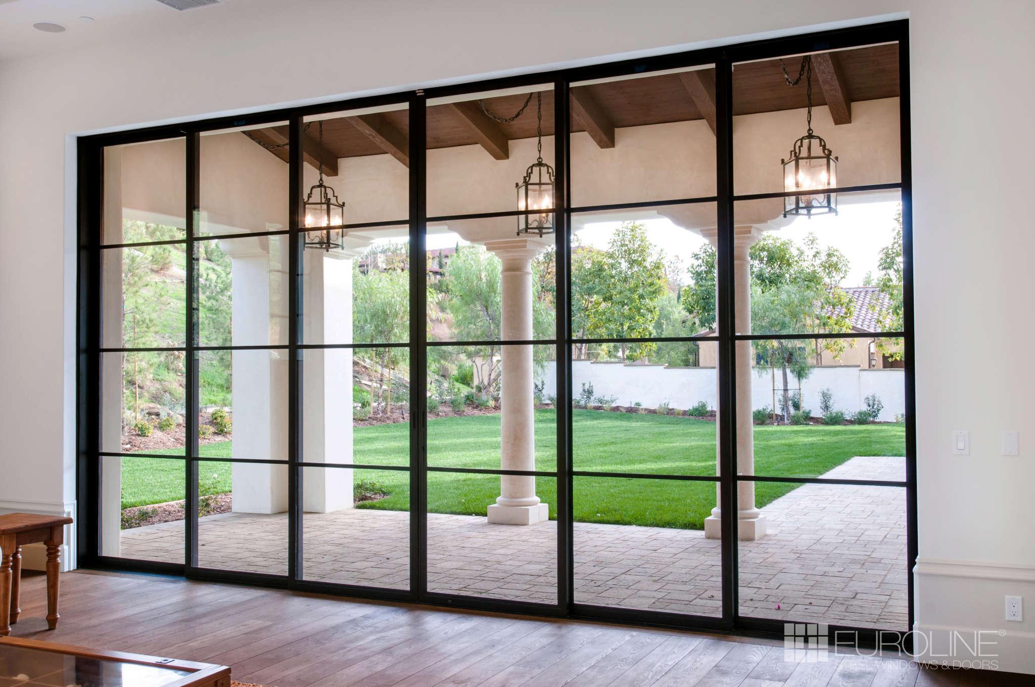 Design Tips for Choosing the Perfect Sliding Glass Door Combination
