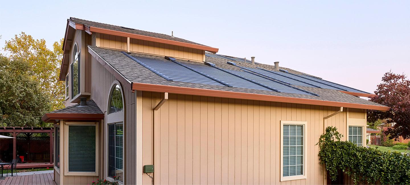 Choosing the Right Solar Roofing System for Your Home