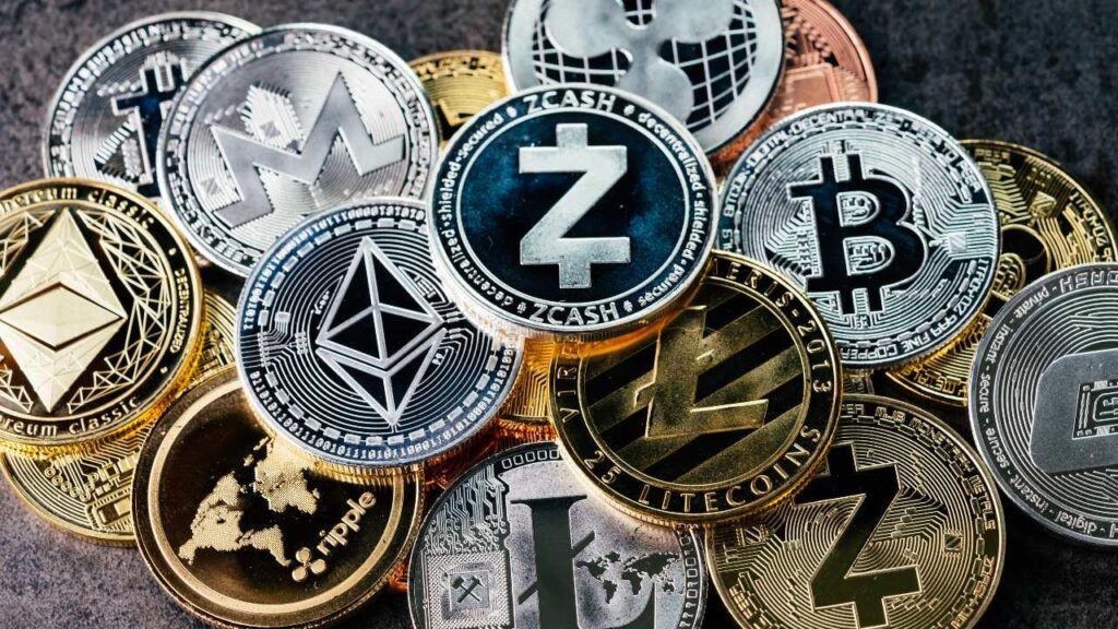 Which Altcoins Are Gaining Institutional Interest in 2025?