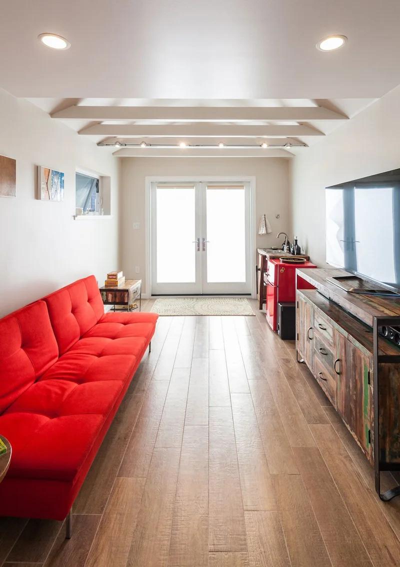 Sustainable Materials and Energy Efficiency in Garage Conversions