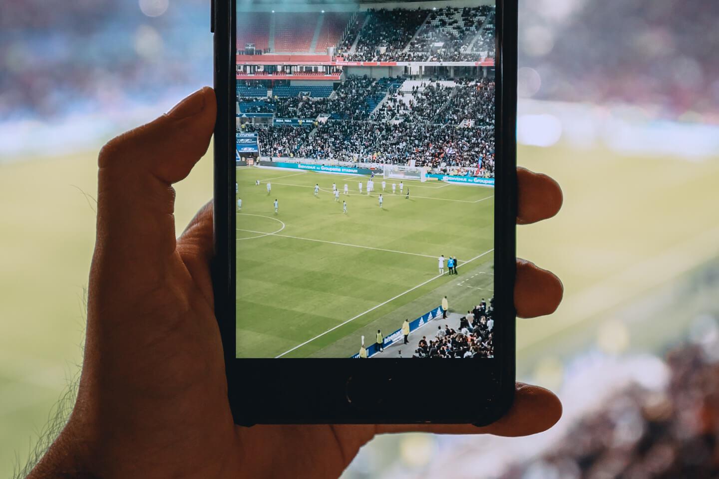 Personalized Content Strategies to Deepen Fan Relationships